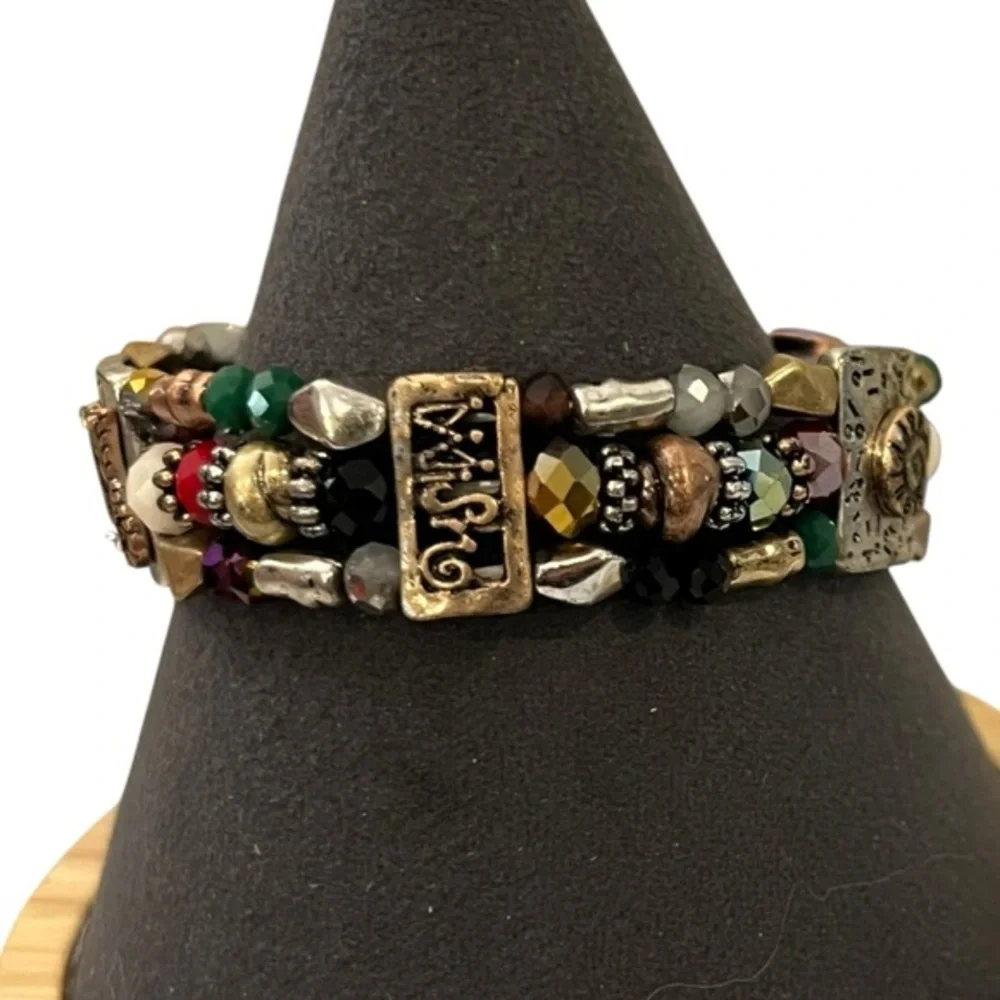 GORGEOUS MULTI-STRAND STRETCH BRACELET BEADS CRYSTALS JOY METAL SQUARES NWOT‎